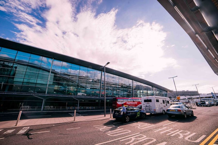 Airport-Parking.jpg