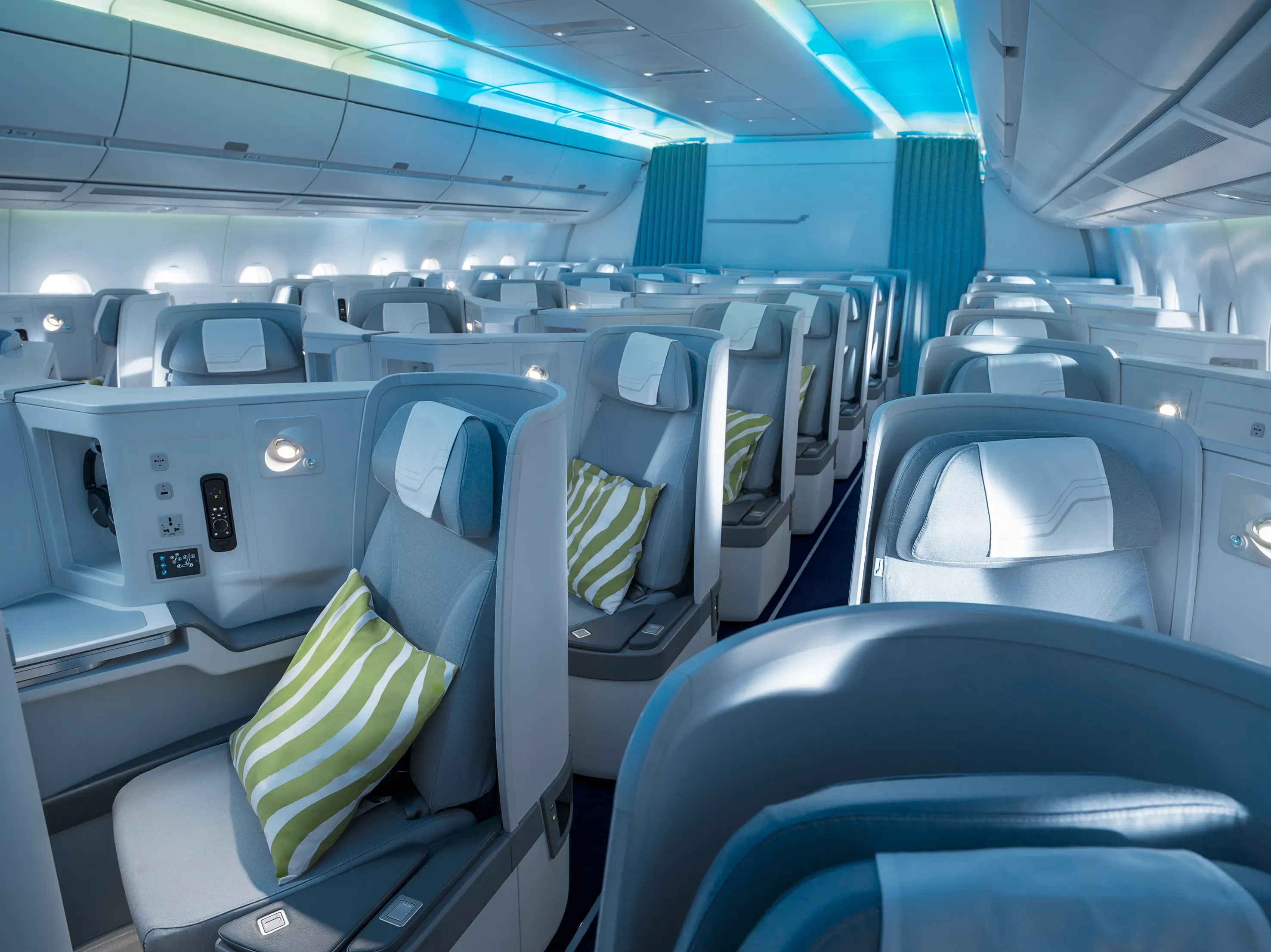 Finnair A350 Business Class cabin glowing with aurora-inspired mood lighting