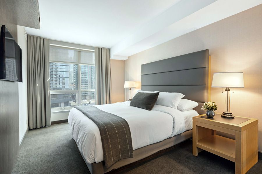 hotel-room.jpg