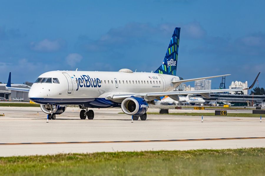 jet-blue-airlines.jpg